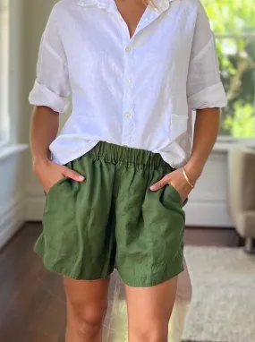 abbey short - moss linen
