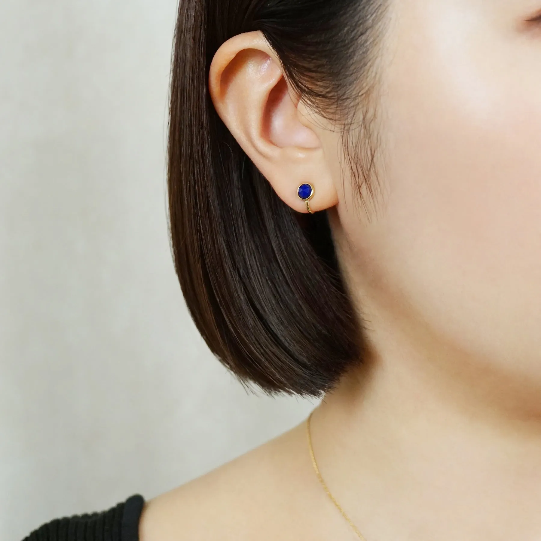 [Airy Clip-On Earrings] 10K Lapis Lazuli Earrings (Yellow Gold)