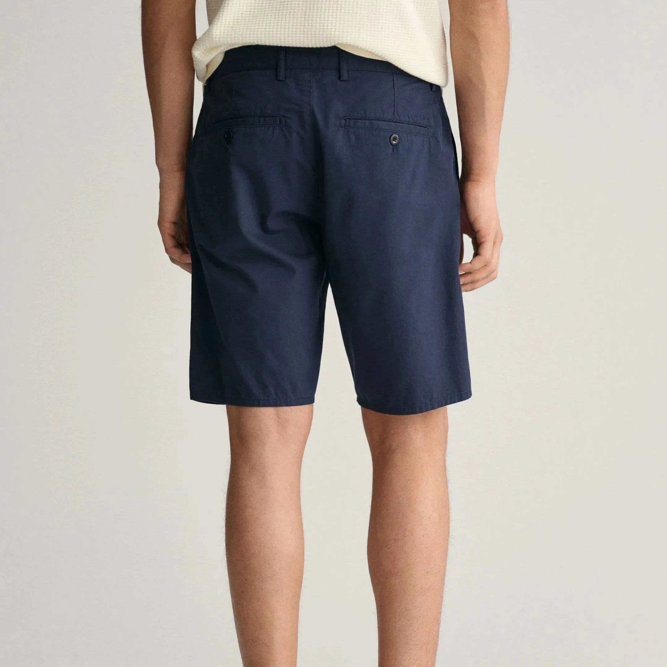 GANT Relaxed Fit Chino Shorts in Marine