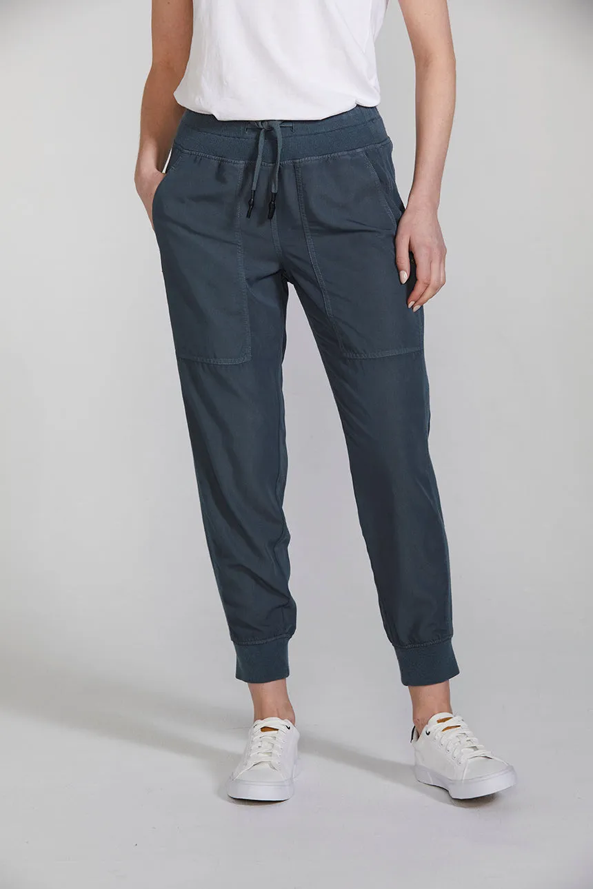 Marriott Jogger