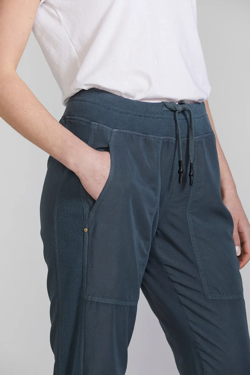 Marriott Jogger